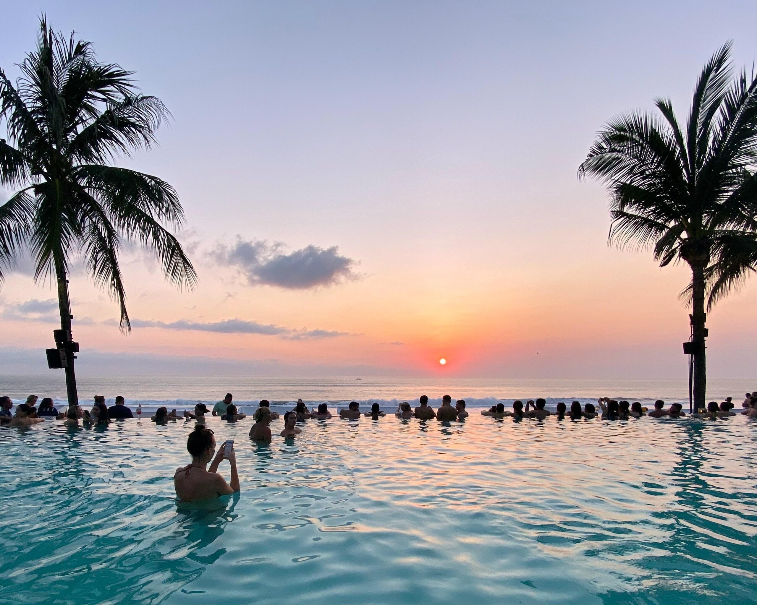 Legian Beach Hotel