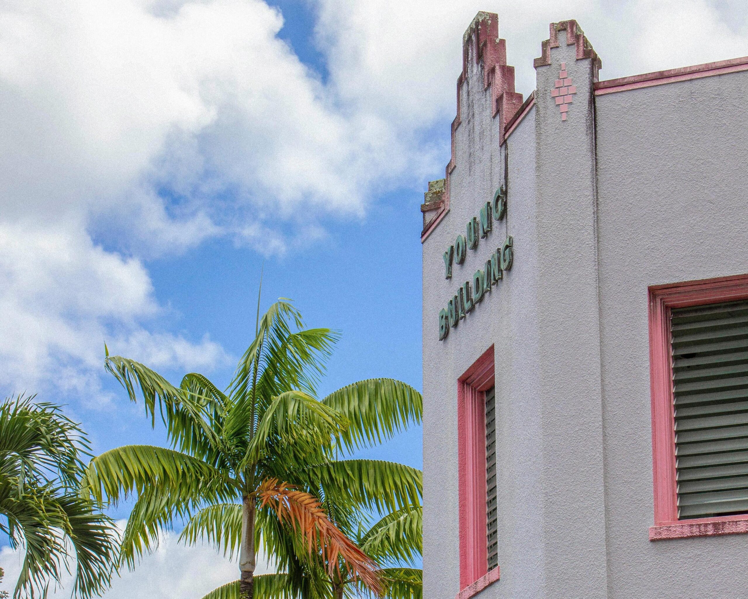 Castle Hilo Hawaiian Hotel