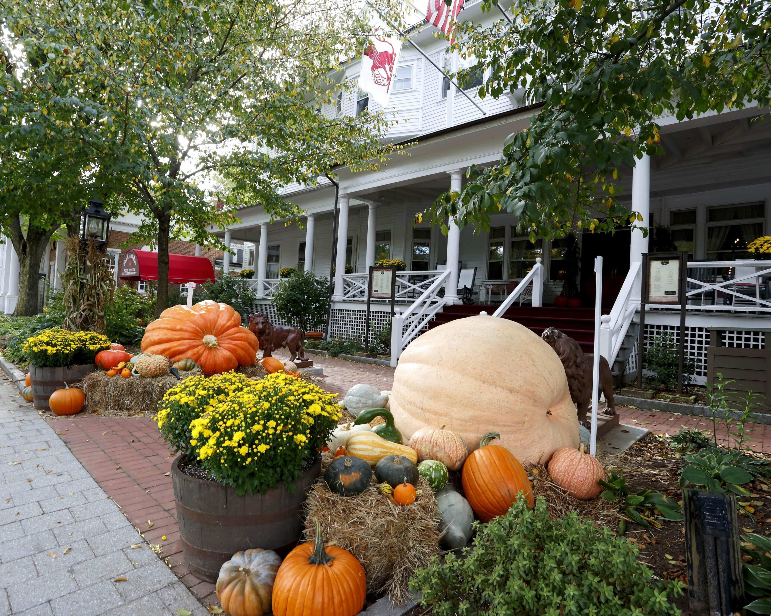 The Red Lion Inn