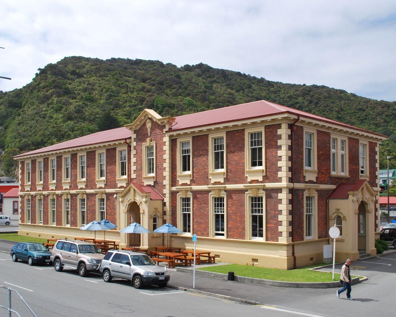 Alpine Rose Greymouth Motel